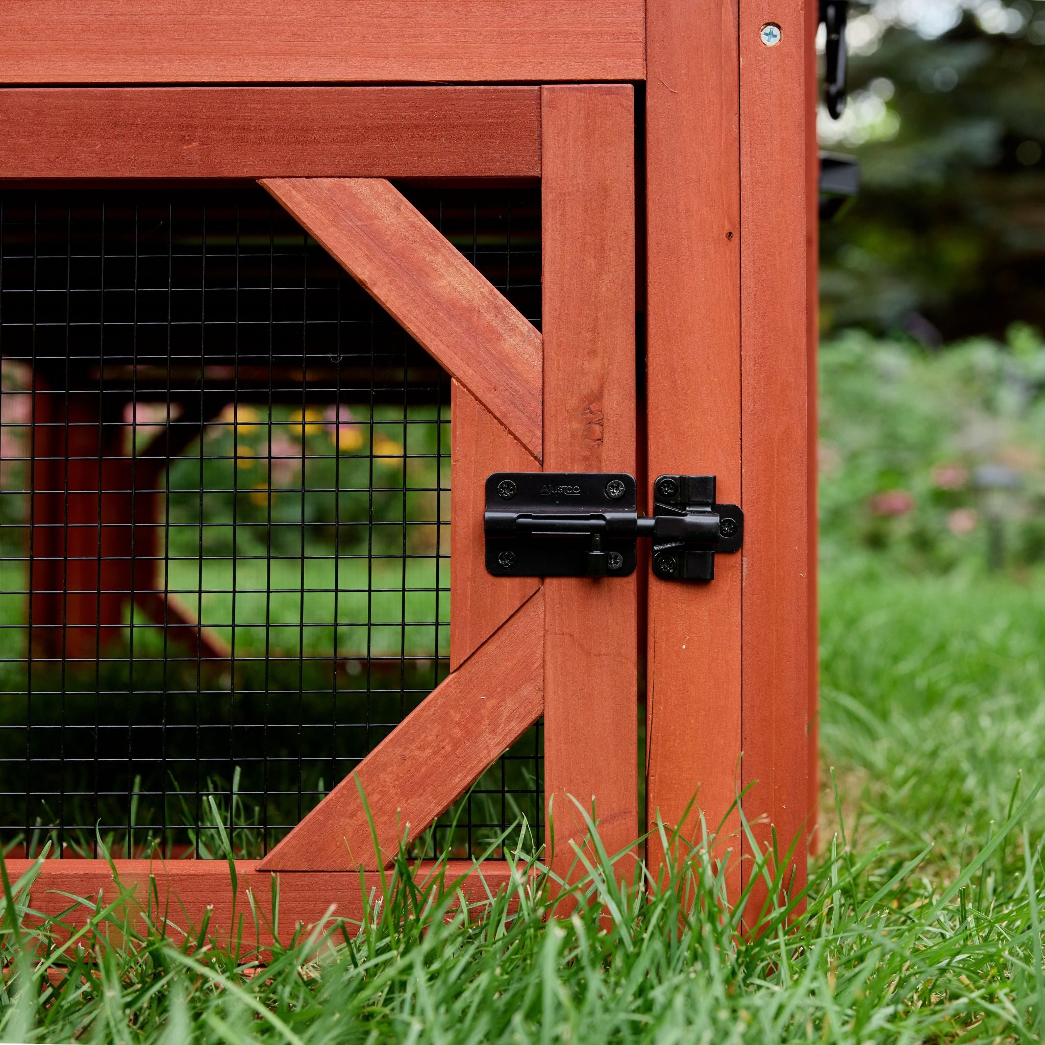 Chicken Coop for 6 Chickens – Orpington Lodge (Hen House Only)