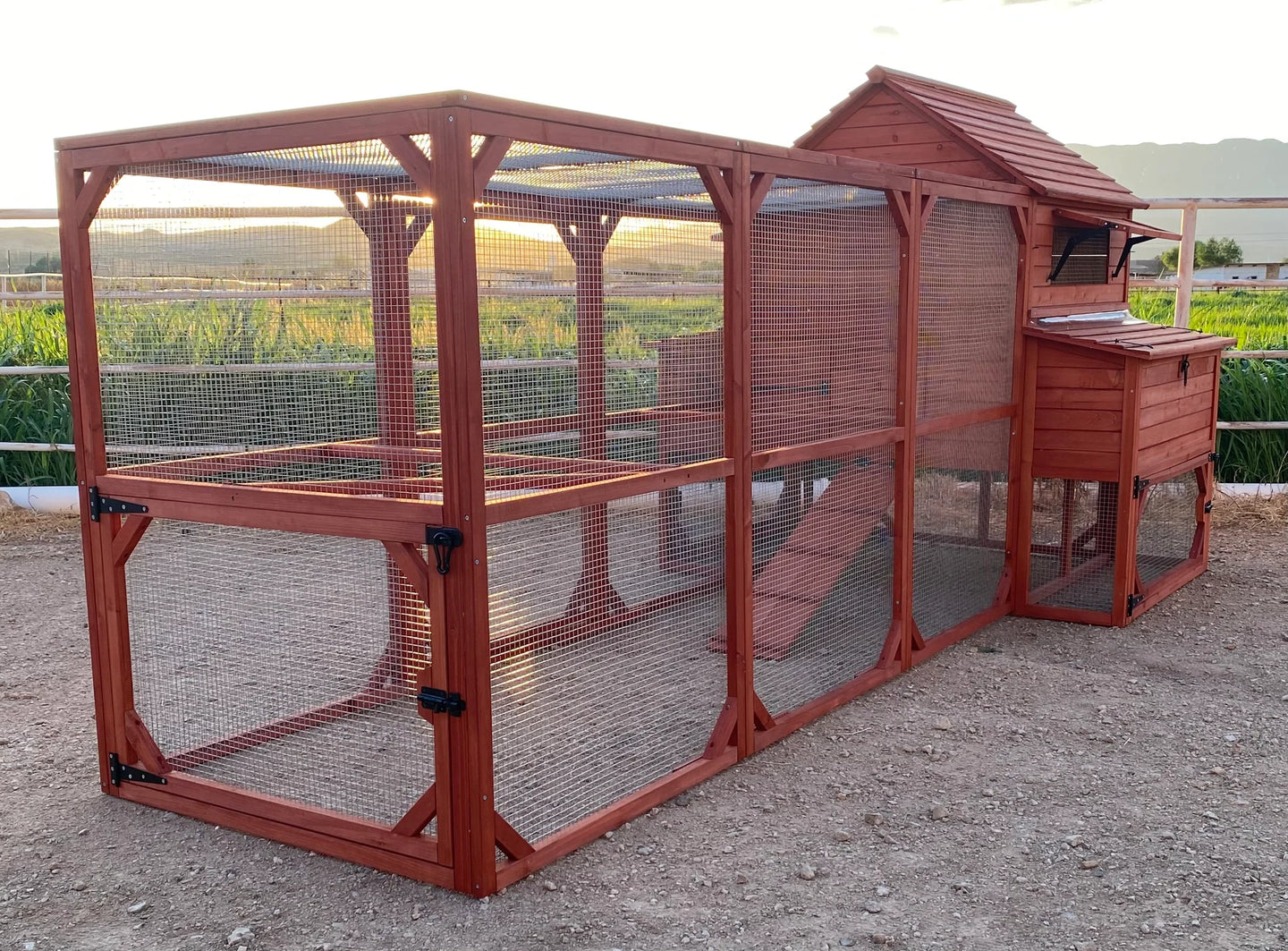 Rhode Island XL Chicken Coop Kit for 10+ Chickens with Run The