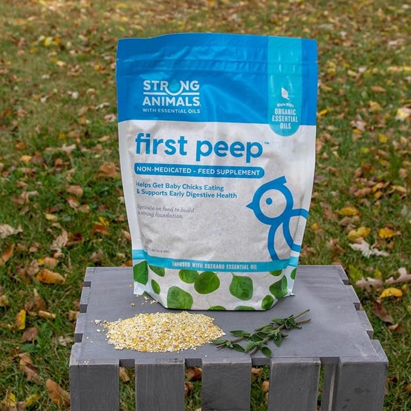 Gets baby chicks eating Supports early digestive health Includes kelp, essential oils and prebiotics First Peep is a non-medicated feed supplement that naturally supports digestive health in baby chicks the first few weeks of life.
